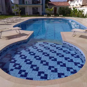 Luxo A 100 Metros Da Praia Apartamento
